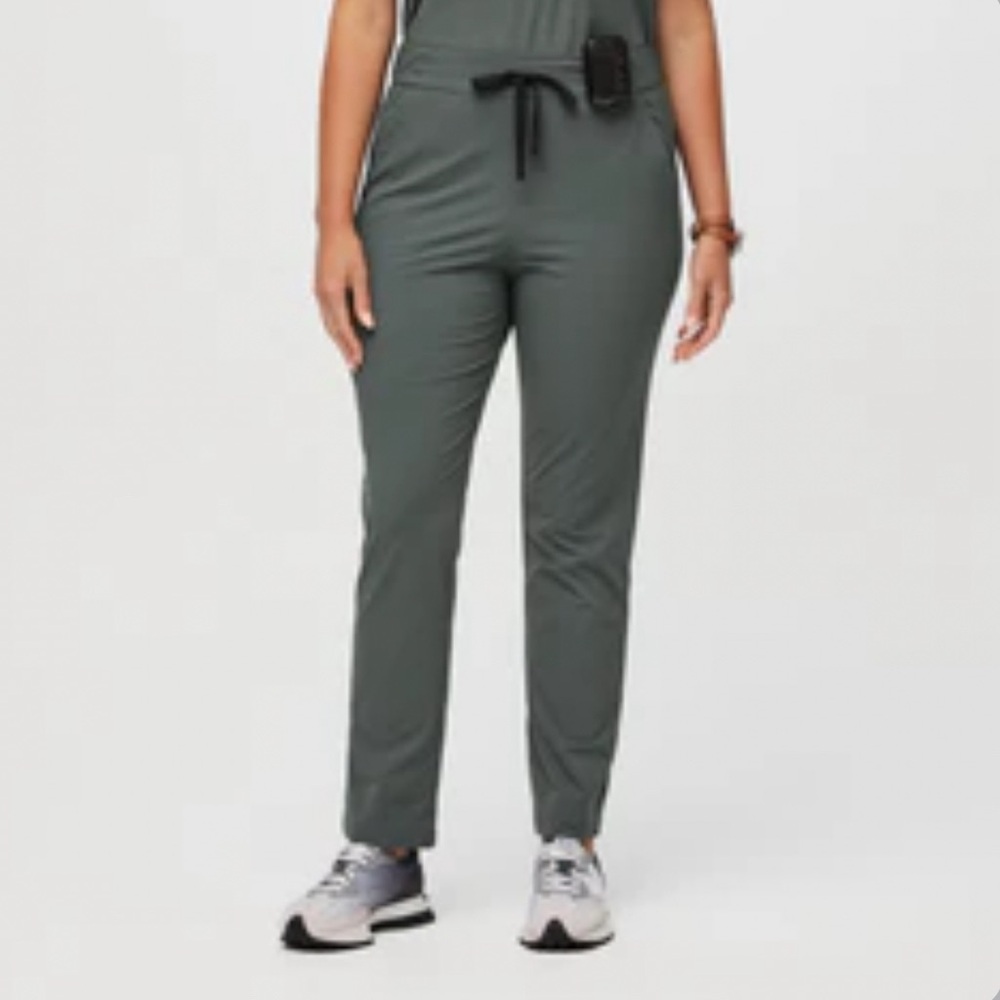 FIGS Bonsai ScrubTrouser
